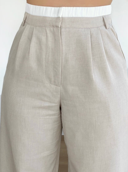 neutral pants with contrast waistband