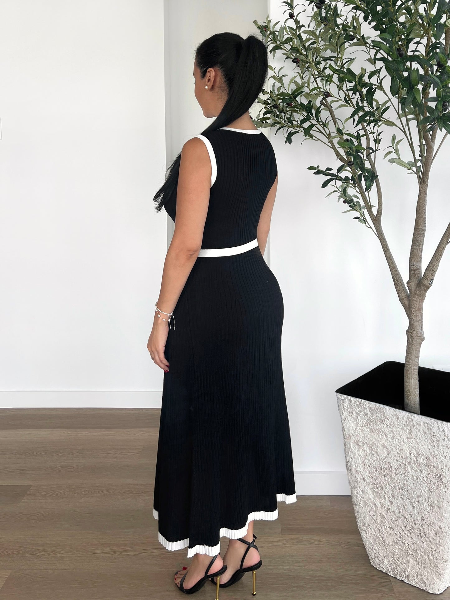 Edge of Elegance Midi Dress