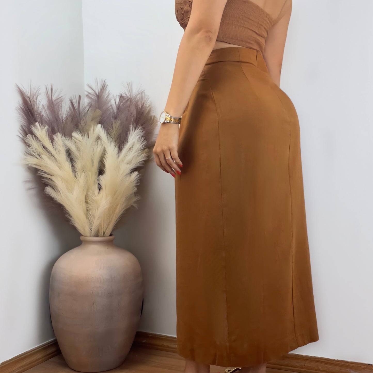 Buckle Trim Midi Skirt